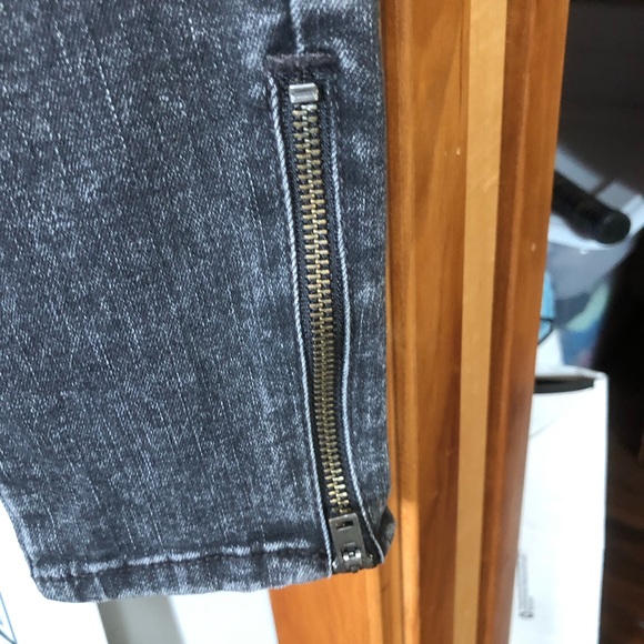 Levi high rise skinny jeans - Picture 3 of 5
